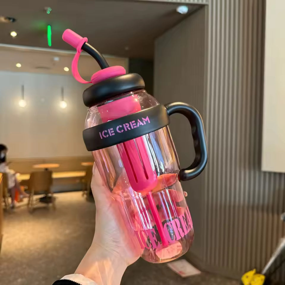 Large Capacity Plastic Water Bottle with Straw (Random Color)